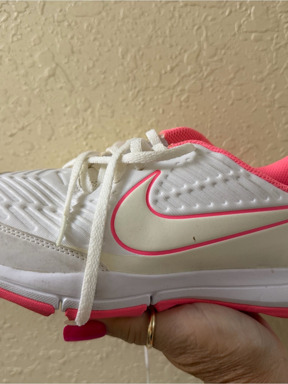 Nike White and Hot Pink Women's Trainer